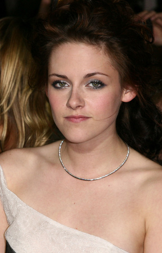  Kristen @ Twilight Premiere LA