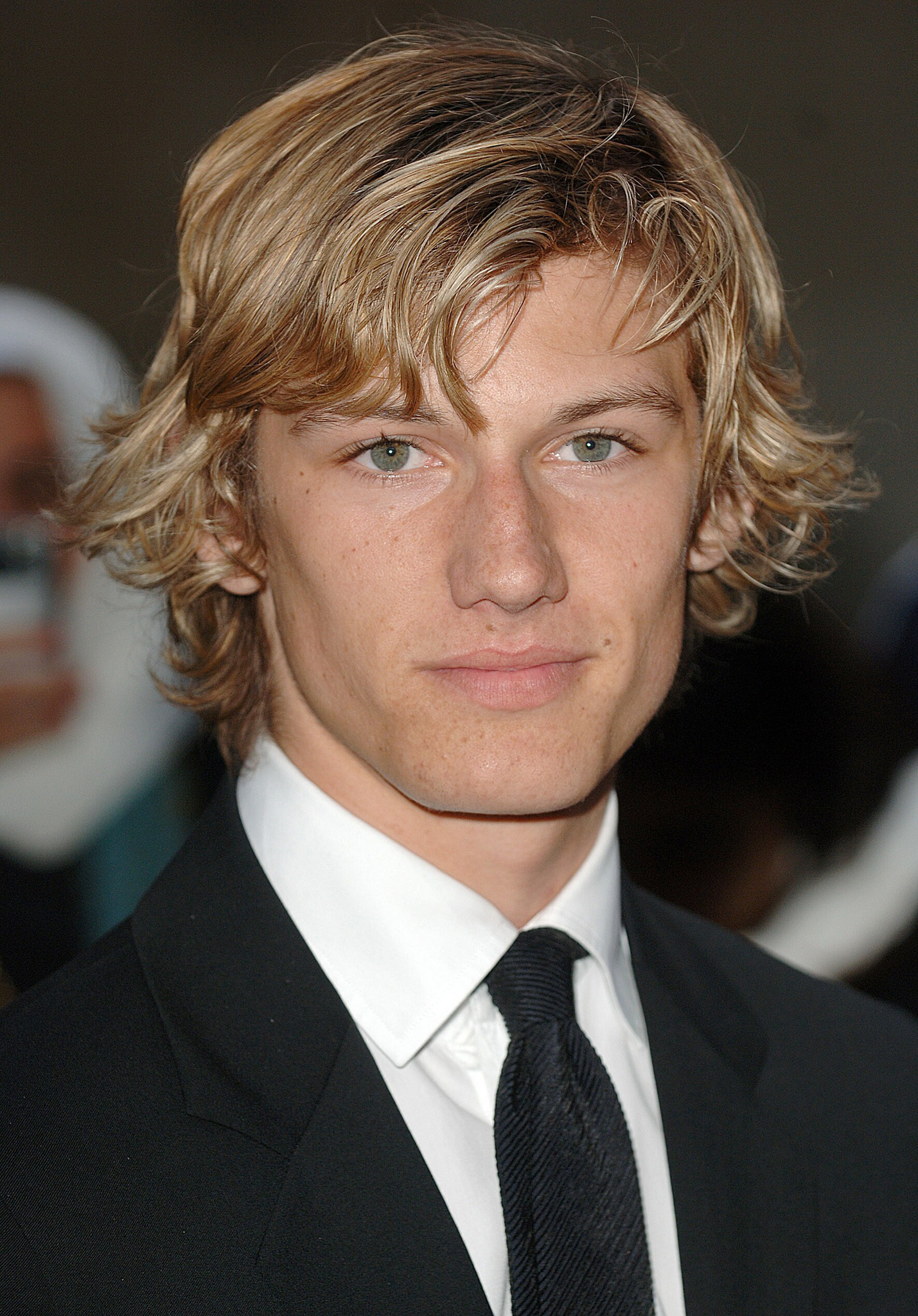 Alex Pettyfer - Images Gallery