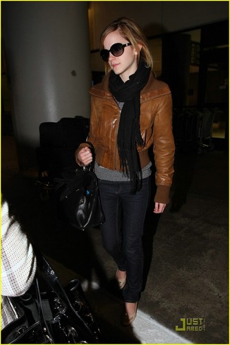  Emma at LAX airport