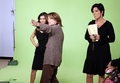 On set 410 - how-i-met-your-mother photo