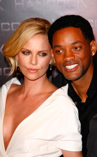 Will and Charlize at the Paris premiere of Hancock