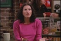 5x04 The One Where Phoebe Hates PBS - friends screencap