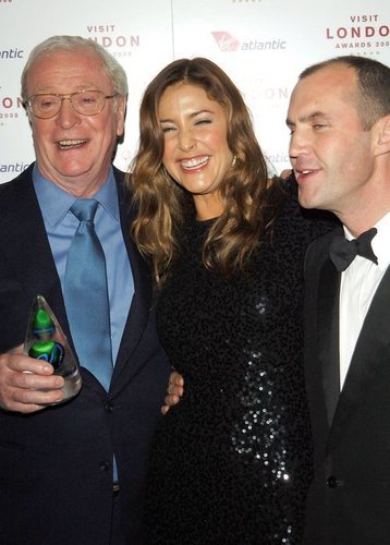  Michael Caine, Lisa Snowden and Johnny Vaughan