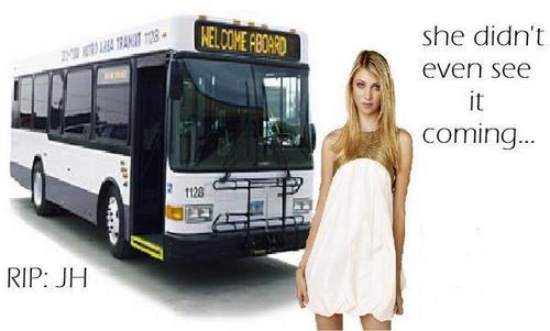  Jenny gets hit 의해 a bus