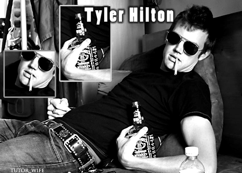  Tyler Hilton