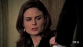 3x13 The Verdict in the Story - booth-and-bones screencap