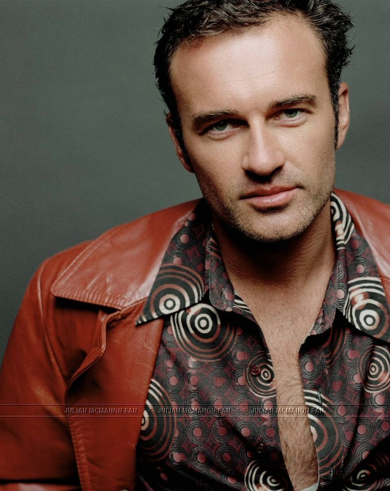 Julian McMahon - Images Gallery