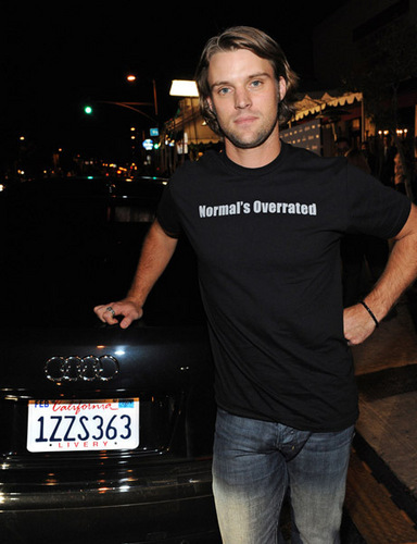  jesse spencer @ 100th episode house party