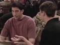 friends - 201 - The One With Ross' New Girlfriend screencap