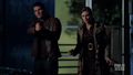 4x08 - "The Skull in the Sculpture" - booth-and-bones screencap
