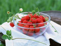 food - Strawberries wallpaper