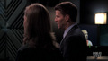 4x09 - "The Con Man in the Meth Lab" - booth-and-bones screencap