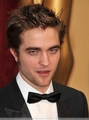 Rob @ Academy Awards - Arrival - twilight-series photo
