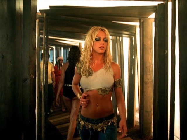 photo, photograph, gallery, britney spears, i'm a slave 4 u. Image of ...