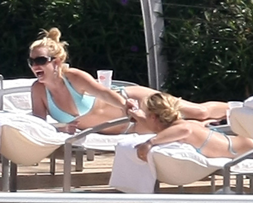  Britney @ a Miami Hotel