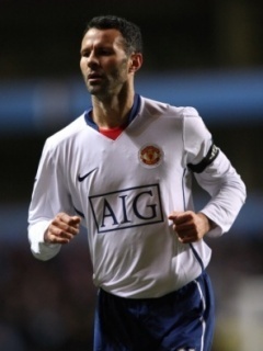  Giggs :)