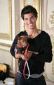Taylor Lautner and Ashley greens Dog 'Miller' - twilight-series photo