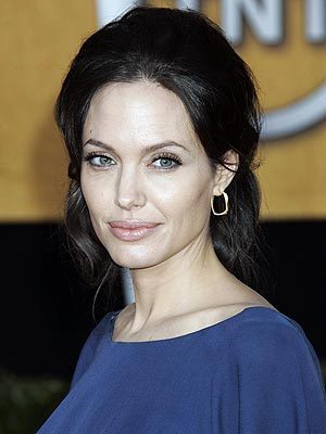  Angelina♥