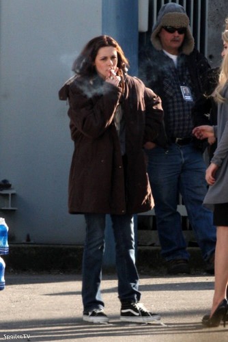 More New Moon On Set Photos