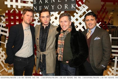  cốc-tai, cocktail Party At Barneys New York In Honor Of Christopher Bailey