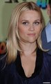 Reese "Monsters Vs. Aliens" Paris Photocall - reese-witherspoon photo