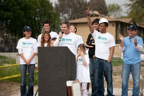  90210 cast at Habitat for Humanity