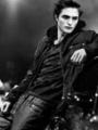 Robert Pattinson_Edward Cullen - twilight-series photo