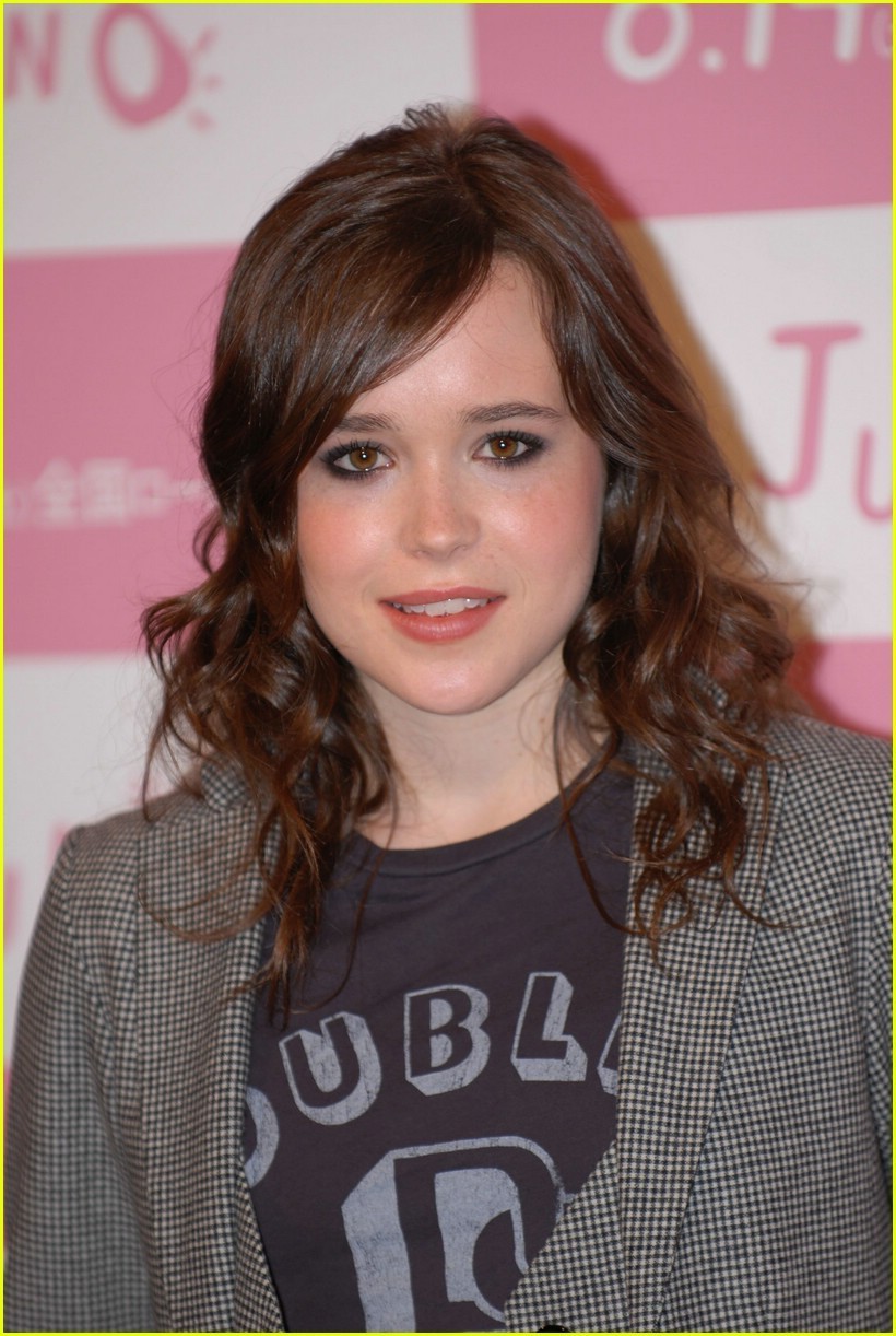 Ellen Page - Wallpaper Gallery