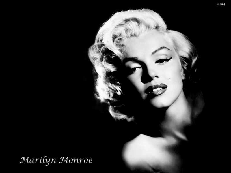 Marilyn Monroe Wallpaper photo
