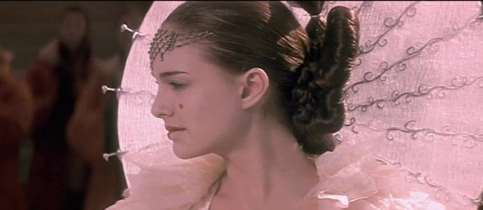 Keira Knightley And Natalie Portman In Star Wars. house keira knightley. natalie