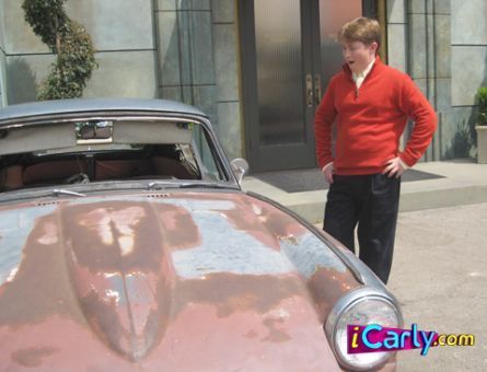  Nevel and the junky car