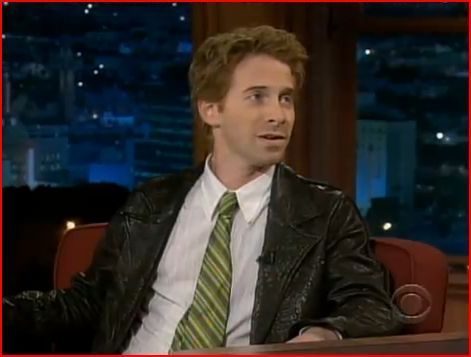  Seth on the Late Late tampil