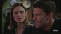 booth-and-bones - Booth and Bones in 'The Science in the Physicist' screencap