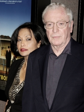  Michael Caine and 샤키라