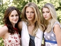 Leighton, Blake, and Taylor - gossip-girl photo