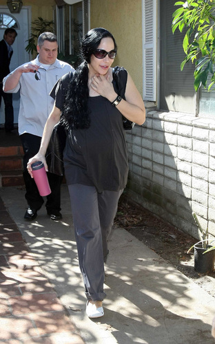 Nadya Suleman: Off to Meet Dr Phil