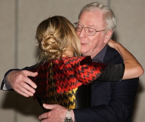  Michael Caine and Sienna Miller