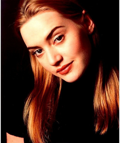  Older foto-foto of Kate Winslet