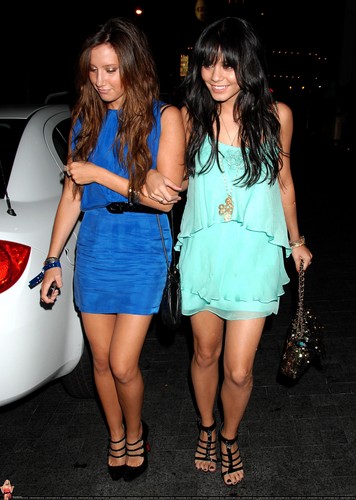  > Ashley and Vanessa leaving the Andaz Hotel in West Hollywood - April 28