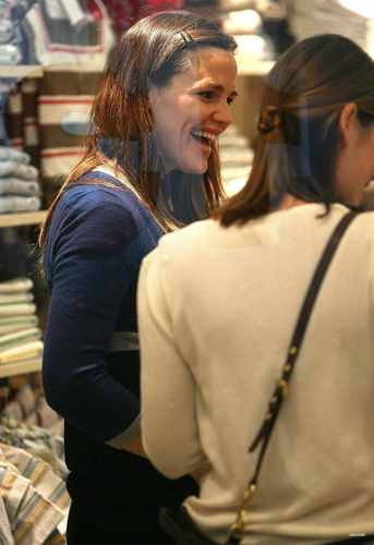 Jen and Violet shopping at Jacadi Paris store in NYC - April 29 2009