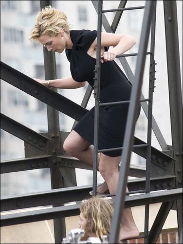  Kate Winslet poses for Harper's Bazaar