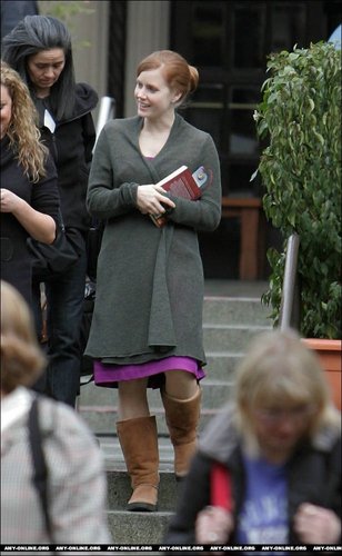 Amy Filming "Leap Year" - April 6, 2009