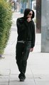 Rob in Beverly Hills With ? - twilight-series photo