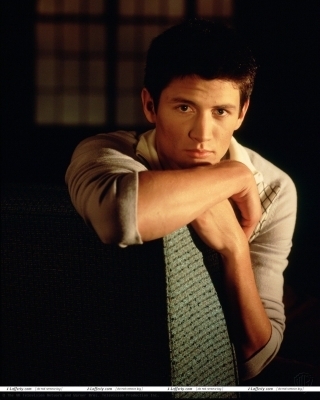  James Lafferty OTH promo pictures s2