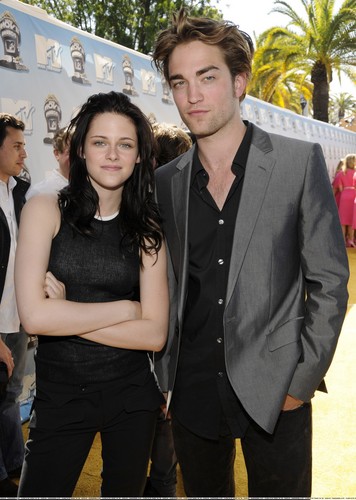 Kristen Stewart & robert Pattinson