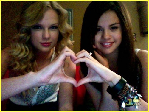  Taylor schnell, swift and Selena Gomez