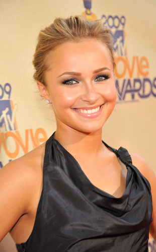  Hayden at the MTV Movie Awards