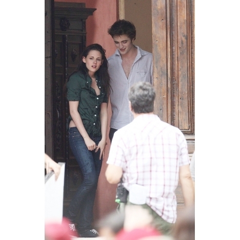  New Pic of New Moon