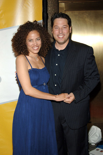  Tawny & Greg Grunberg @ NBC Primetime প্রিভিউ '06-07
