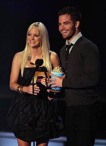  Chris @ 2009 एमटीवी Movie Awards